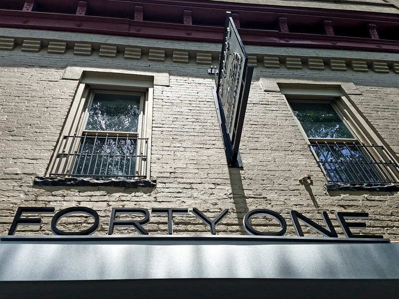 Custom awning & raceway address, Harper's Books, Cookeville, TN
